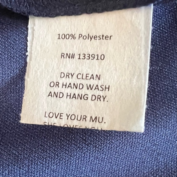 SHOW ME YOUR MUMU Floral Riri Romper Navy Cream Size Medium Surplice Neckine - Picture 11 of 13